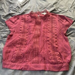 E & M Short Sleeves crochet Design Top with Tied lower back Size M